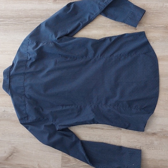 H&M Men's dress shirt Size Medium slim fit - Picture 4 of 5